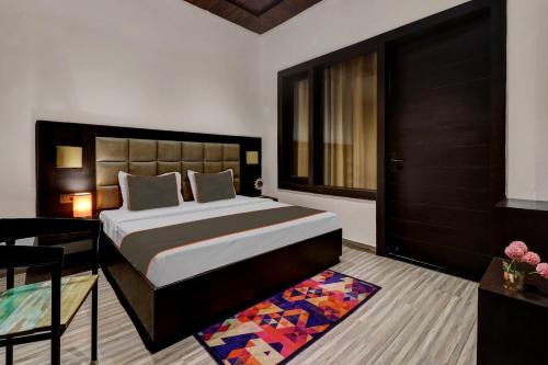 Bhimtal Hotel | Mountain woods view Bhowali