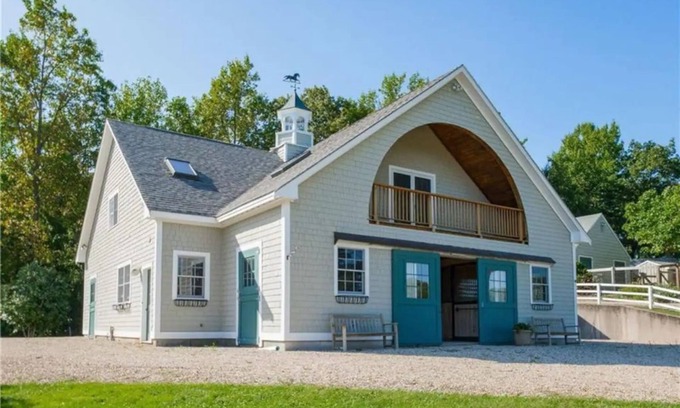Maple Hill House | Mountaintop Horse Farm with Heated Pool