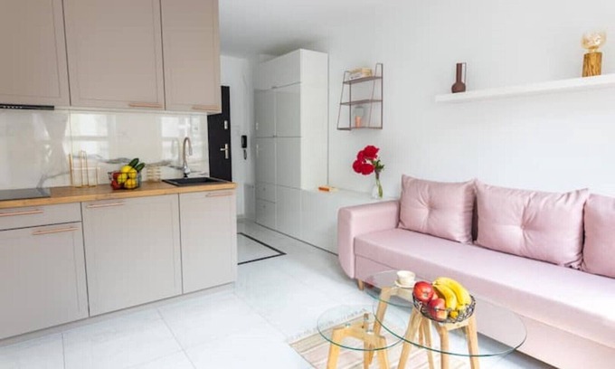 Psie Pole Apartment | Moveen! Stylish Studio in Calm Area