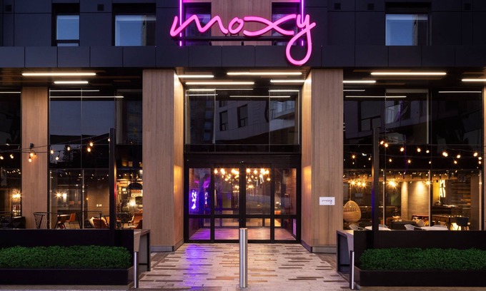 Downtown Halifax Hotel | Moxy Halifax Downtown