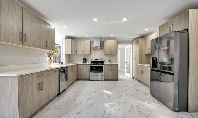 Willoughby House | MrarEstates Event and Vacation Home for Rent