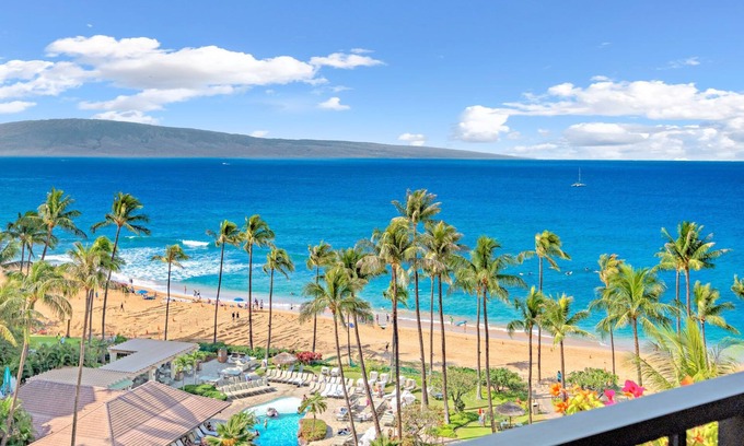 Kaanapali Condo | MRR Presents Kaanapali Ali'i 2103 - Gorgeously Remodeled 2BR+DEN w/Stunning 10th-Floor Direct Ocean Views!