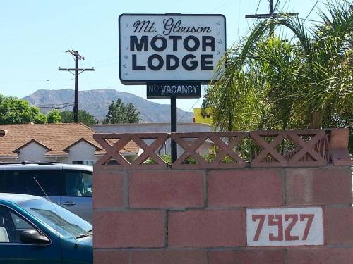 Sunland-Tujunga Hotel | Mt. Gleason Motorlodge