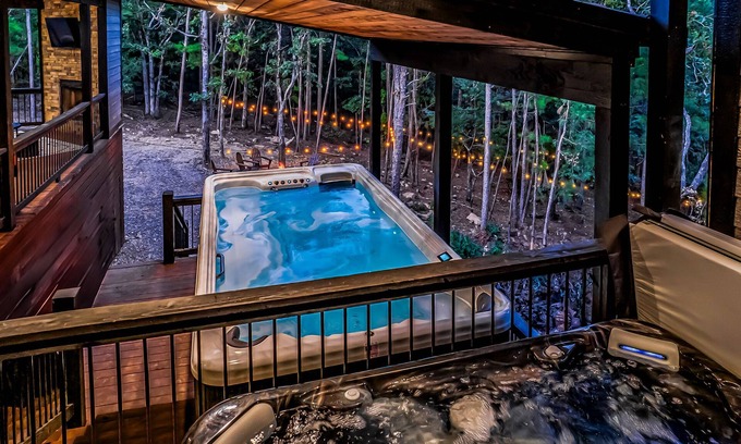Pickens Cabin | Mtn. Views/Pool Spa/Direct ATV Trails/Pool Table!