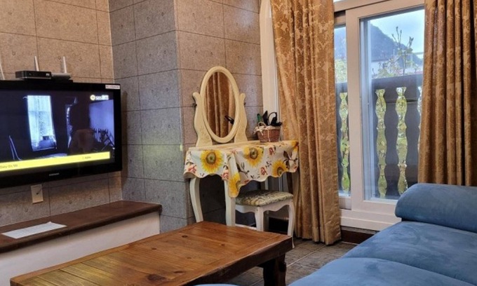 Seolcheon-myeon House | Muju Little Prince Pension