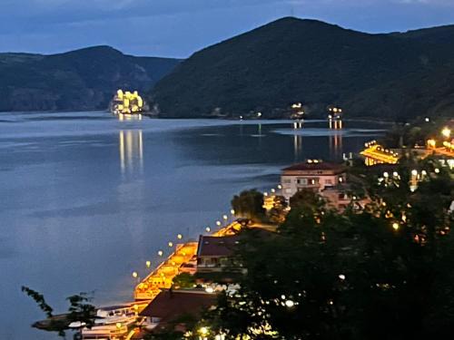 Golubac Apartment | Mulen ruž Simić