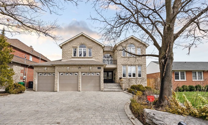 Fairview House | Multi-Story Luxury Home + Private Backyard
