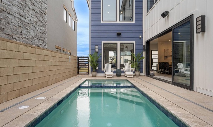 St. George House | My Blue Heaven