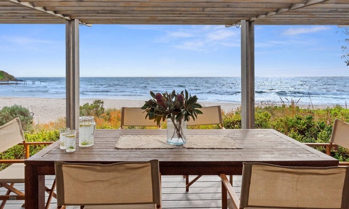 Myponga Beach House | Myponga Dunes - 1 Hewett Crescent, Myponga Beach