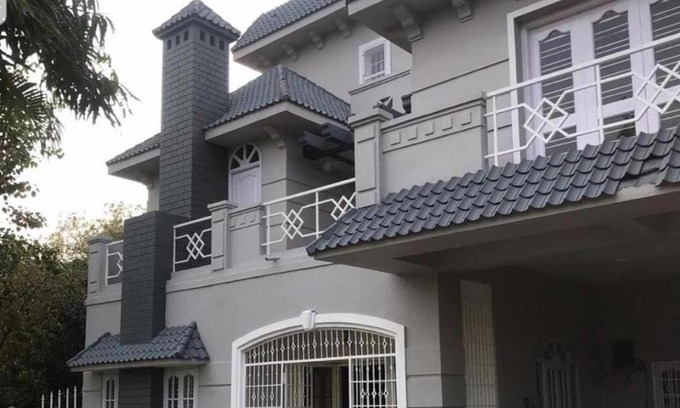 Hyderabad Villa | Mystic Woods The villa and lounge