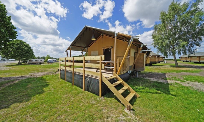 Biddinghuizen Cabin | n/a