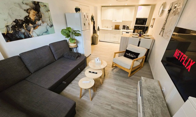 Pierrelaye Apartment | N'est of suburban tranquility