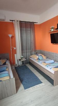 Kecskemet Apartment | Nagyi Apartman Kecskemét