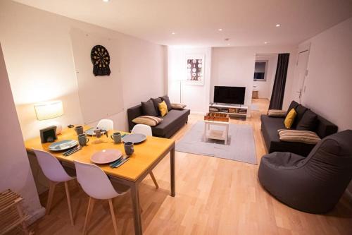 Uhlenhorst Apartment | Nahe Stadt/Alster, Ruhig, Dart