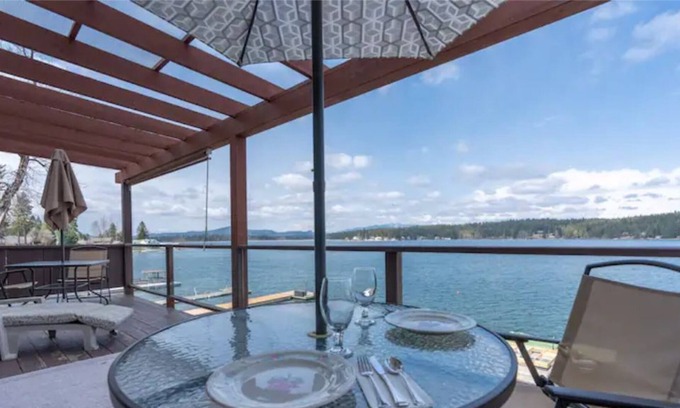 Diamond Lake House | Nana's Lake House - Diamond Lake - Newport, WA