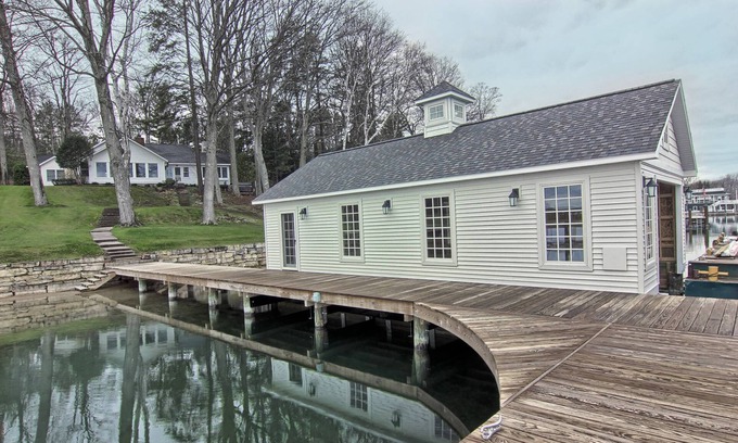 Charlevoix House | Narrows of Lake Charlevoix | Boat House | Gorgeous Views | Private Hot Tub