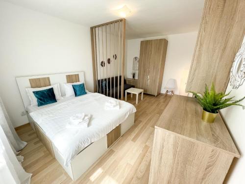 Sector 3 Apartment | National Arena Studio