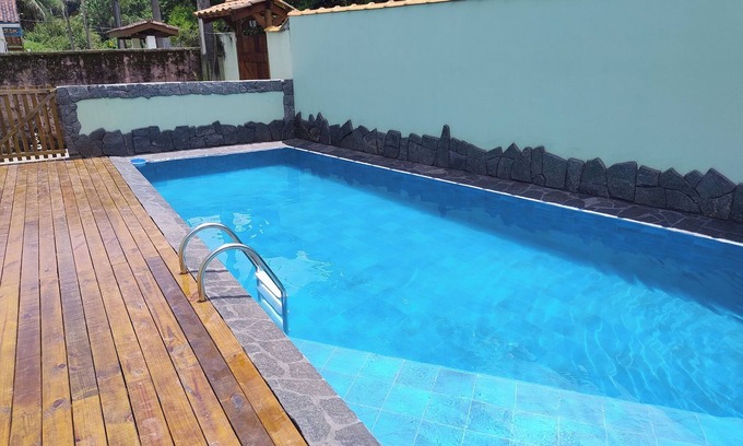 Lagoinha Ski Chalet | Natuart chalet with kitchen on Lagoinha beach