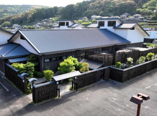 Isahaya Hotel | Natural Hot Spring Villa MOTONOYU