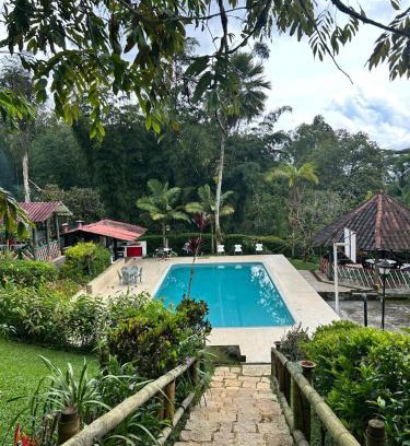 Sasaima House | Natural refuge Montenevoso