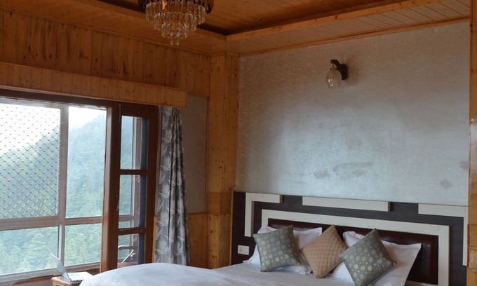 Mashobra Bed & Breakfast | Nature Heaven Homestay