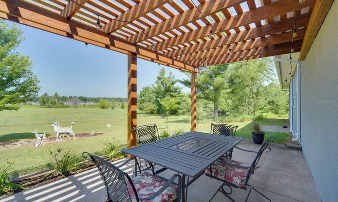 Markville House | Nature's Paradise: Rustic Retreat in Wisconsin!