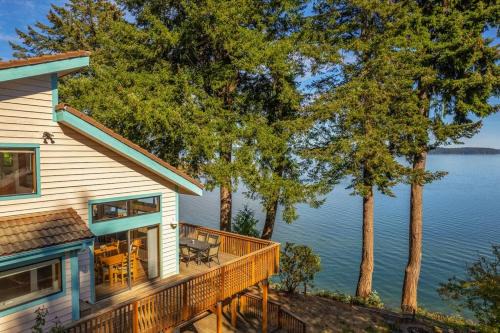 Brinnon House | Nature's Paradise