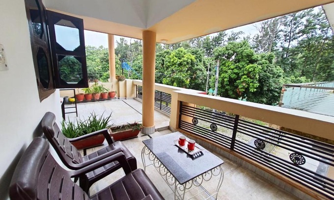 Bullawala Apartment | Nature View Homestay