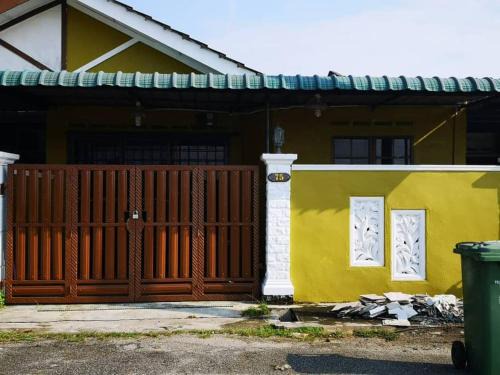 Batu Tujuh House | Naura Homestay Kuantan {muslim bajet Homestay]