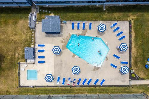Wells Hotel | Nautical Mile Resort
