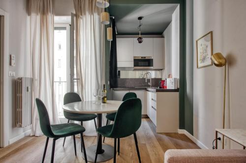 Navigli Apartment | Navigli & Darsena - Lovely Apartment