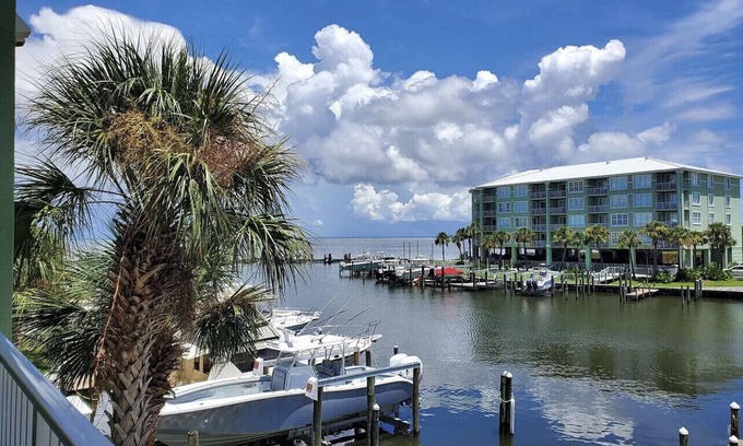 Fort Morgan Condo | Navy Cove Harbor Bay Escape