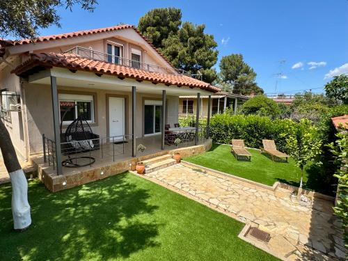 Nea Makri Villa | Nea Makri Holiday Villa