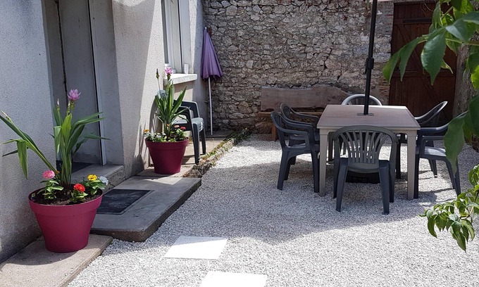 Muides-sur-Loire House | near castle and Loire by bike Fanny's house