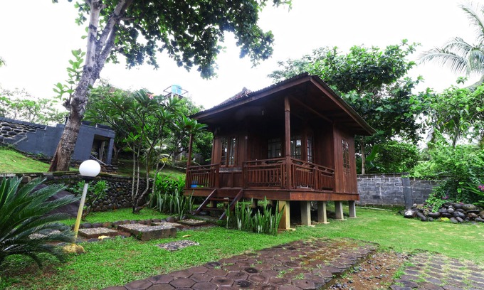 Purbayani Hotel | Negla Beach Villa