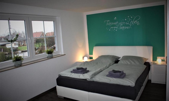 Timmel House | NEU! Ferienhaus Conny mit Badesteg und Ruderboot