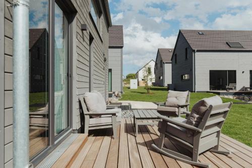 Sagard House | NEU "Rügen Resørt Sagard" großzügige, gemütliche Doppelhaushälfte "Frederik" mit Terrasse