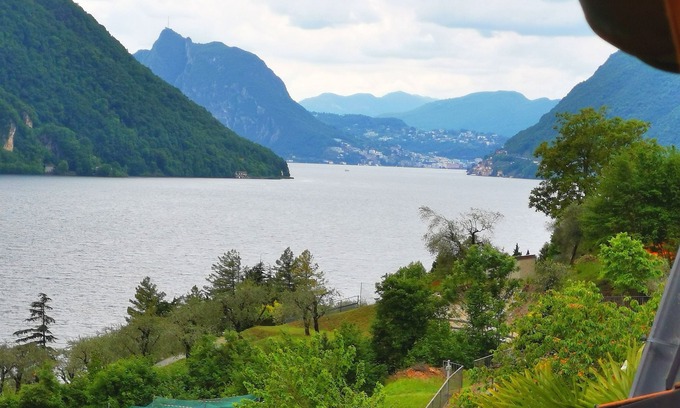Cima Apartment | Neue Ferienwohnung mit Sicht auf Luganersee