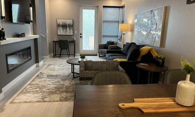 Regional District of Nanaimo House | New 2 bedroom townhome daily/monthly rates