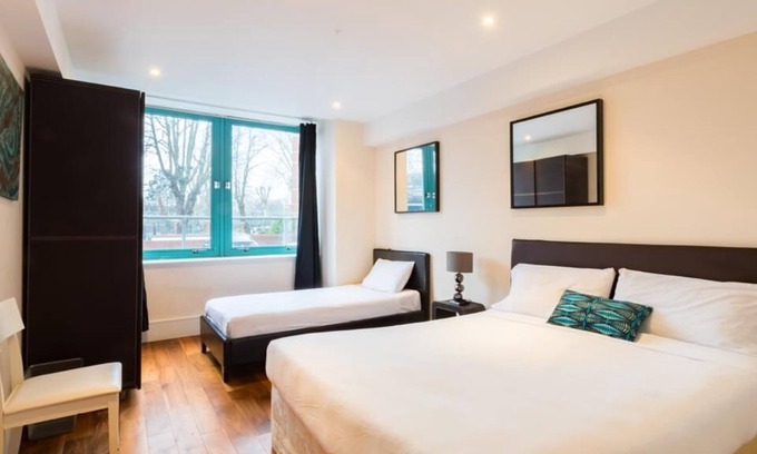 Brondesbury Apartment | New 2BD & 2BTH Flat - 1 mins walk to underground station