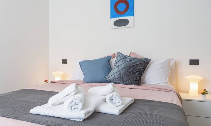 Quarto Cagnino Apartment | New Bright Apartment in San Siro