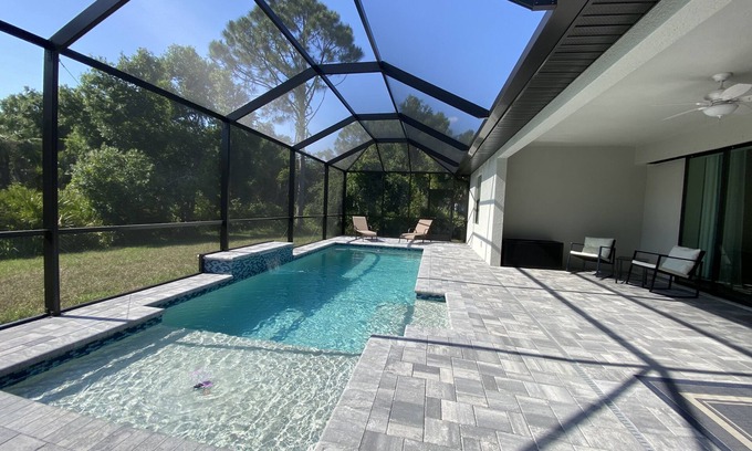 North Port House | New House with a Pool