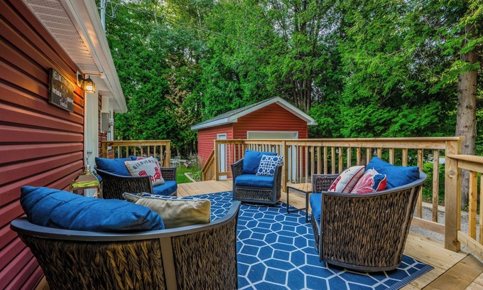 South Bruce Peninsula Cabin | NEW in Sauble: Cammidge Place Retreat