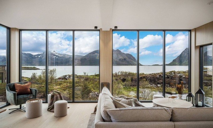 Barstrand Villa | NEW! Luxury Cabin in beautiful Lofoten