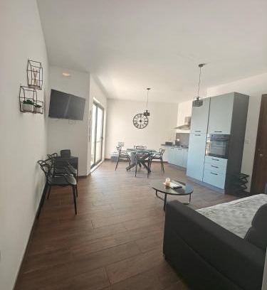 Marsalforn Apartment | New Marsalforn Serenity Stay & Near Sea Apartment