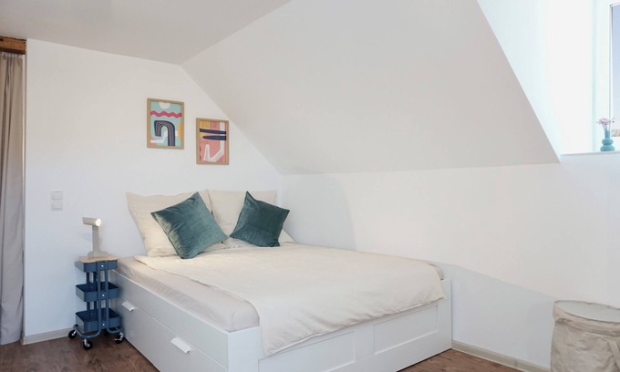 Ehrenbreitstein Apartment | NEW| Modern apt | old building I near the Rhine| fortress view | SmartTV