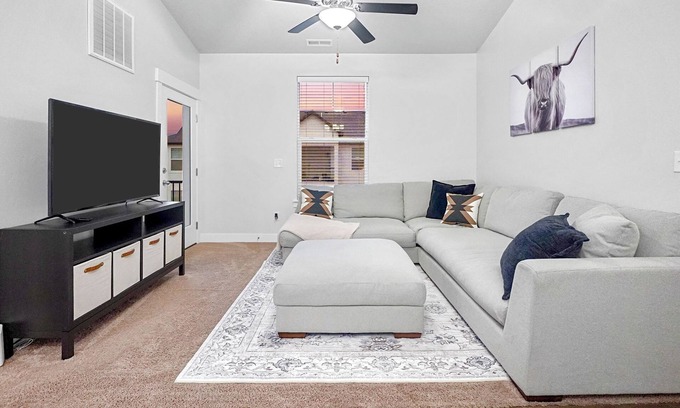 Lehi Condo | New Modern Condo in the heart of Lehi!