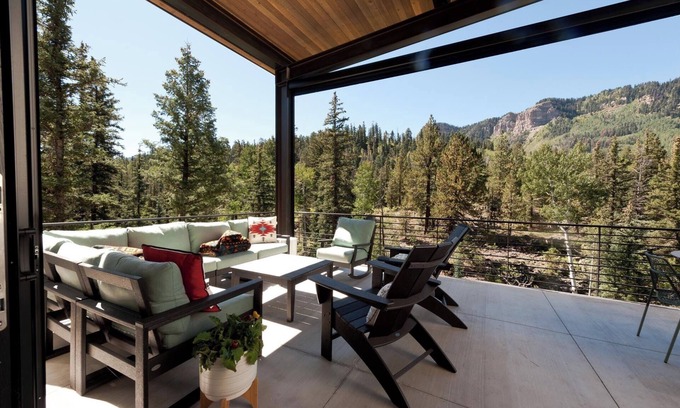 Columbine Lake House | New Mountain Home on 2 Acres - 2 Miles to Purgatory - Views/Hot Tub/Fire Pit