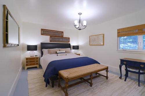 Bennett Valley House | NEW Oak-Encircled Serenity HotTub BBQ HWY12 & 101