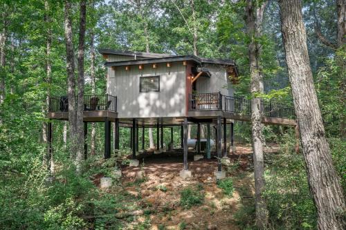 Treloar House | NEW - Treehouse - Twilight